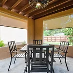 Casa Lupita- Patio & Firepit, King Bed 4Br