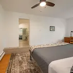 Casa Lupita- Patio & Firepit, King Bed 4Br