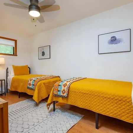 Holiday home Casa Lupita- Patio & Firepit, King Bed 4br